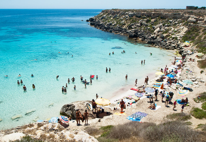 Cala-Rossa-Favignana