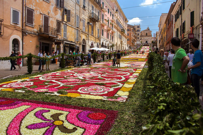 Flower-Carpet-Festival-of-Spello